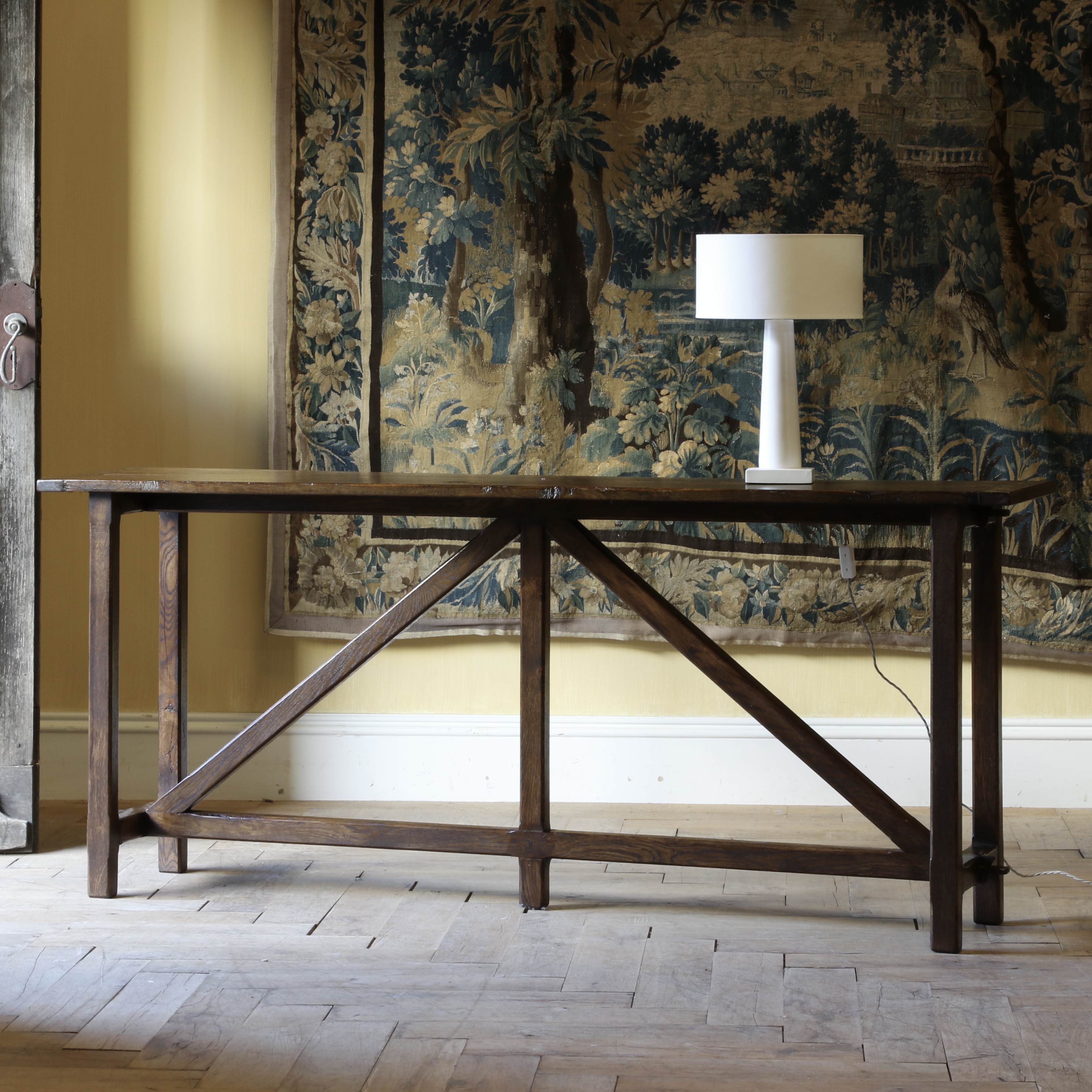 Avignon Side Table // JS Editions